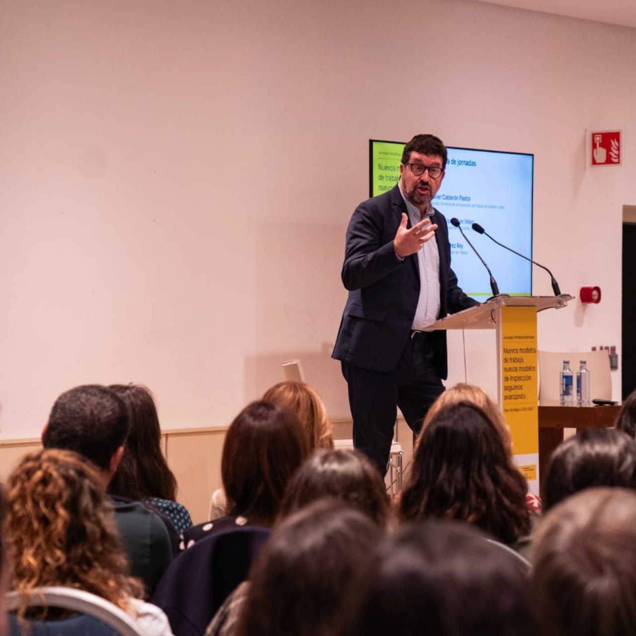 Plantilla cuadrada Noticias web - 1 Plantilla cuadrada Noticias web - 1